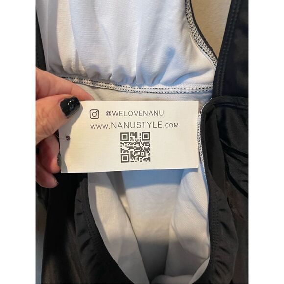 Nanu swimwear blk Deep-V Halter One-Piece size Lg
NWT - Picture 5 of 5